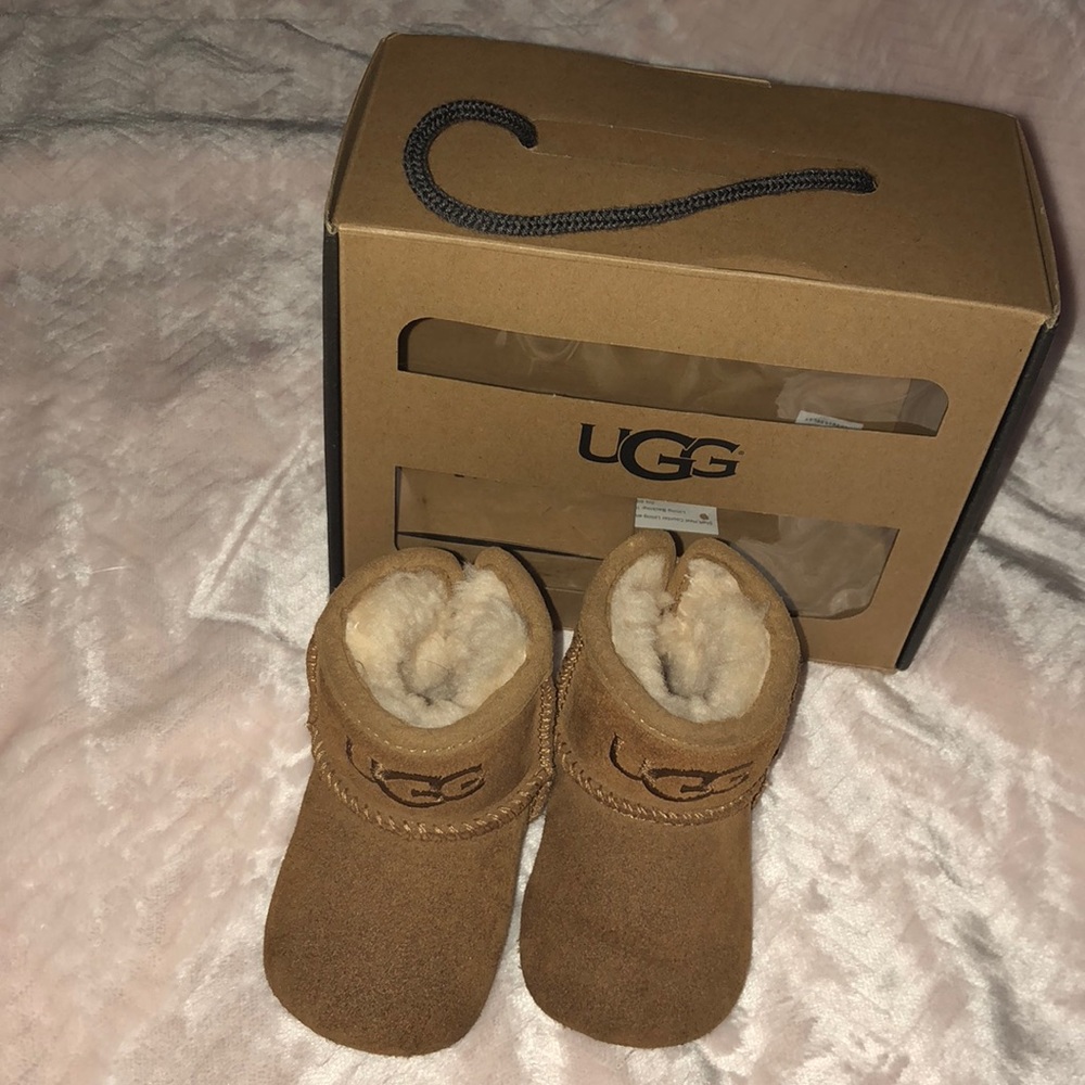 0-6months UGGS